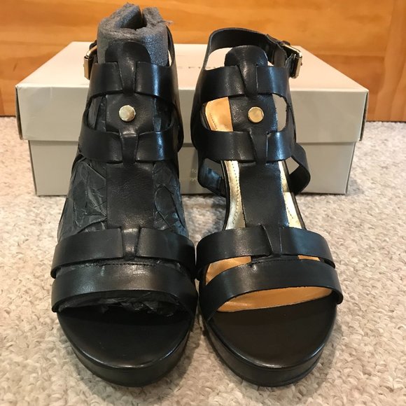 Marc Fisher Leather Strappy Heeled Vachella Sandal - Picture 6 of 8